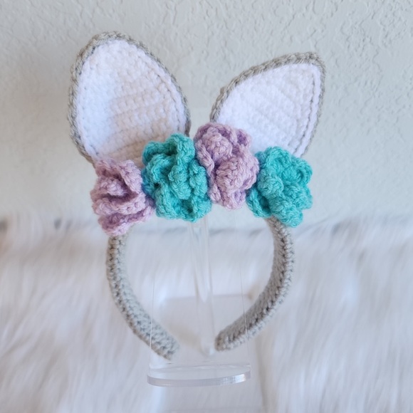 Women and girls bunny ear flower headband hand crafted crochet hair accessory - Picture 2 of 3